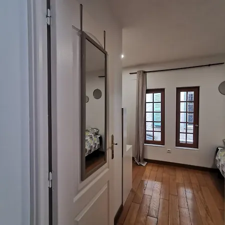La Champagne - Centre De - Maisonnette Duplex شقة تروي