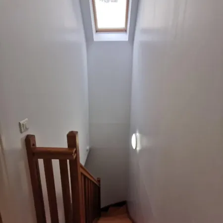 La Champagne - Centre De - Maisonnette Duplex تروي