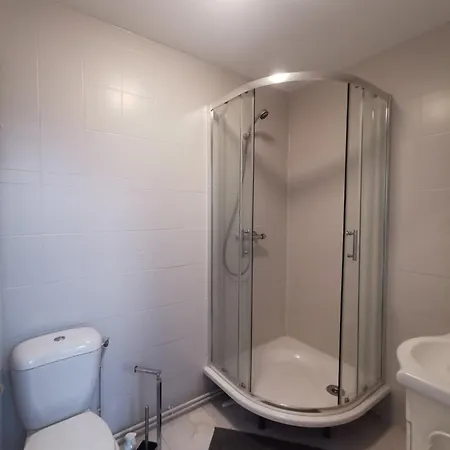 La Champagne - Centre De - Maisonnette Duplex * تروي